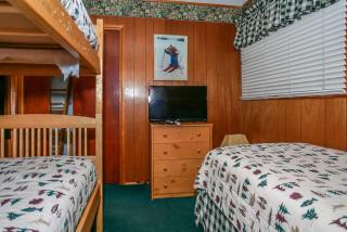 Avalon Hide Out-1336 by Big Bear Vacations - Big Bear Lake - 4