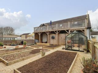Tree Tops - Witney - 9