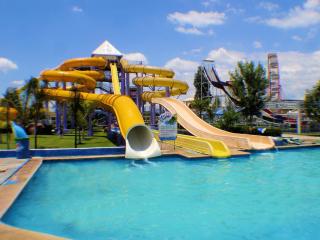 Hotel Splash Inn - 9