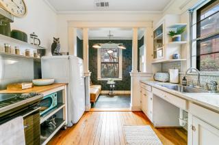 Beautiful Art Bungalow - Dallas - 1