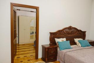 Azneft Royal Suite Apartment Sea View - 2