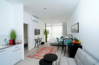 Hi-Yam SeaView Apartments & Suites - Building Shelter Available - 7