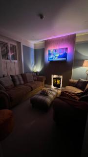 ENAS COVE Homely Getaway - 7