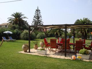 Eleftheria Studios and Apartments - 8
