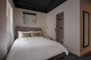 Dupont Circle Embassy Inn by FOUND - 4