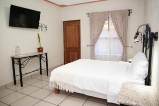 Encanto de la Sierra Hotel - Mascota - 5