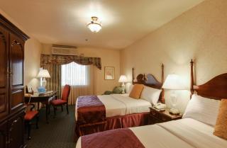 Carlyle Hotel - Campbell - 8