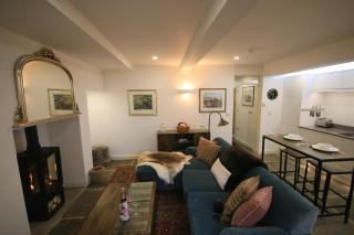 The Old Scullery, Cosy Stylish Apartment for two on Harrogate's Iconic Stray - 7
