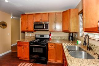 Fawnskin Chalet-1826 by Big Bear Vacations - Fawnskin - 7