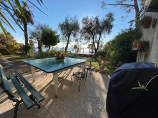 Casa vacanze Gabbianella villa con giardino lungolago Maderno - Toscolano Maderno - 6