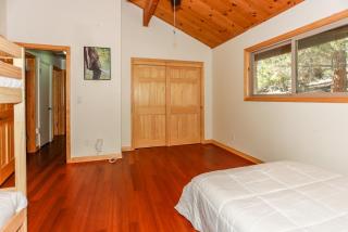 Shasta Mountain Cabin - 1916 by Big Bear Vacations - Big Bear City - 9