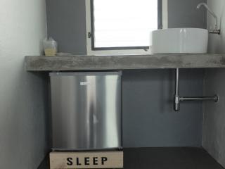 Sleep Guesthouse - 1