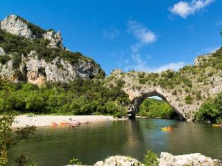 La Farigoule - Berrias Et Casteljau - 2