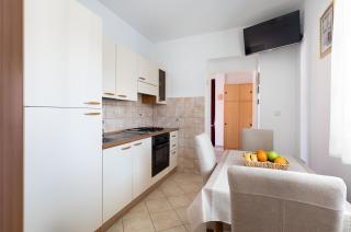 Cozy 1-bedroom apartment near the center of Trogir - 7
