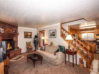 Idle Hours Inn - 1945 by Big Bear Vacations - Big Bear City - 6