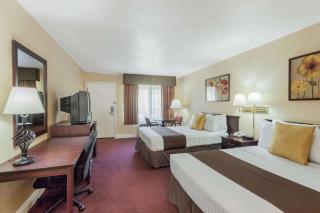 Hospitality Inn - San Bernardino - 2