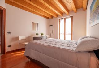 Happy Guest Apartments - Lake & Relax - Riva di Solto - 3