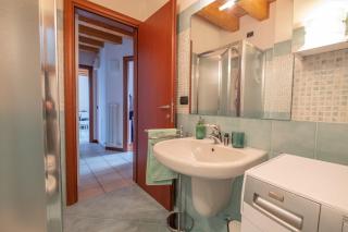 Happy Guest Apartments - Lake & Relax - Riva di Solto - 1