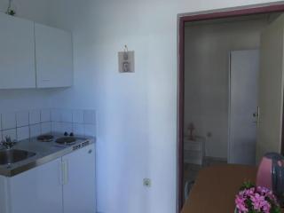 Apartments Biba & Lucy - Ražanac - 8
