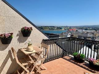 MODERNO PISO CON LA MEJOR TERRAZA DE RIBADEO Y VISTAS MARAVILLOSAS - Ribadeo - 1