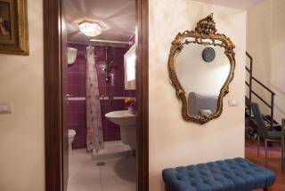 Napoli centro, a windows on the monuments - Neapel - 2