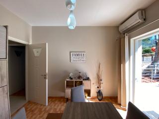 EVITA PHILOXENIA - 5