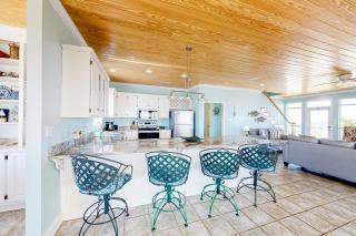 Surf N' Turf - Dauphin Island - 4