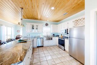 Surf N' Turf - Dauphin Island - 3