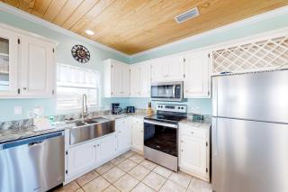 Surf N' Turf - Dauphin Island - 2