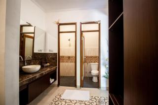 CASA MORO 2BR Villa in Berawa - Canggu - 2