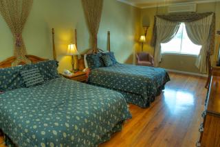 The Great House Inn - 8