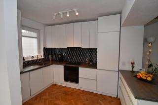 Kat's Lodge - Cozy 3 Bedroom House in Central Sighisoara - 7