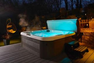 Popular with families - Cinder Hill - Whitby - 0