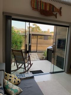 Lindo Apartamento no Mariscal, Bombinhas, com estacionamento e quintal, a 290 metros da praia do Canto Grande!!! - 6