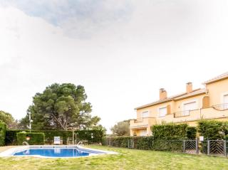 Illa Sistach Rentals: Casa con piscina comunitaria - L'Estartit - 0