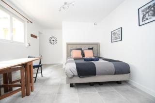 TOP studio refait à neuf aux porte de Paris proche RERMétro - Vincennes - 0
