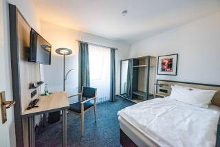 Hotel 7 Säulen GmbH - Dessau - 8