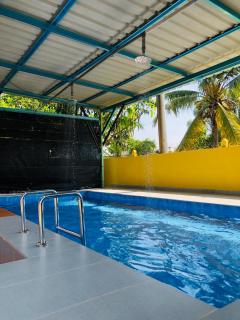 Private Pool Family - Homestay Tok Abah Dalam Rhu - 8