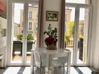 Appartement Terrasse dans Palace Centre ville - Menton - 5
