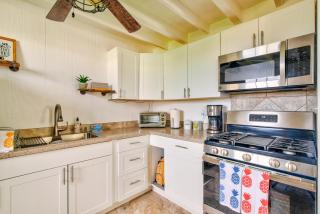NEW - Pineapple Loft - Entire House Downtown Hilo with AC - Hilo - 4