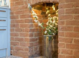 Gloucester Place Townhouse with Hot Tub! - 6