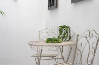 Central Apartment - with Patio and Sofa Bed! - 7