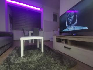 The Location Central Town Apartament - 2