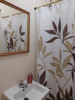 Habitación Privada No 1 Residencial Villa de las Hadas Zona Sur - Tegucigalpa - 1
