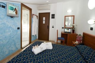Hotel Queen Mary - Cattolica - 8
