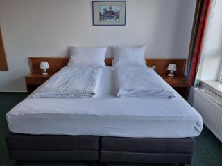 Erbenholz Hotel - Hannover - 9