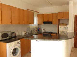 Villa Isabella: Coral Bay Beach, Seaview - Peyia - 4