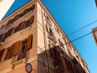 Elegant Studio in Cagliari, 60 m² with balcony and view - Cagliari - 0