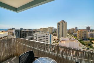 Apartamento com vista espetacular, ao lado da praia - Portimão - 0