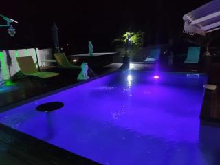 ZANNAMALAKA 2 F1 POUR UN GROUPE DE 4 Avec Piscine - Le Moule - 7